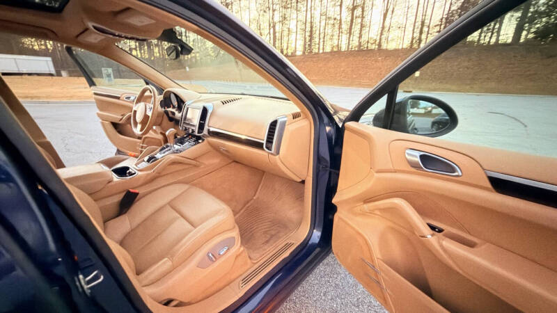 2011 Porsche Cayenne Tiptronic