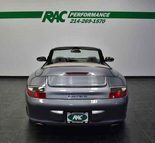 2003 Porsche 911 Carrera