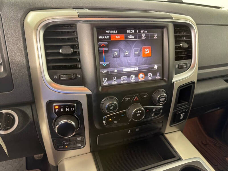 2014 RAM 1500 SLT