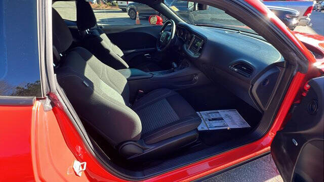 2023 Dodge Challenger SXT