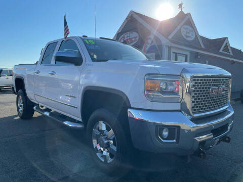 2015 GMC Sierra 2500HD for sale at Cape Cod Carz in Hyannis MA