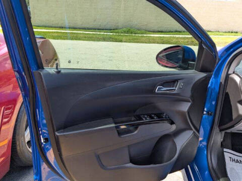 2019 Chevrolet Sonic LT Auto