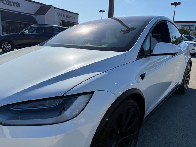2022 Tesla Model X 25