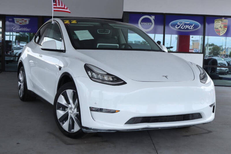 2023 Tesla Model Y Long Range
