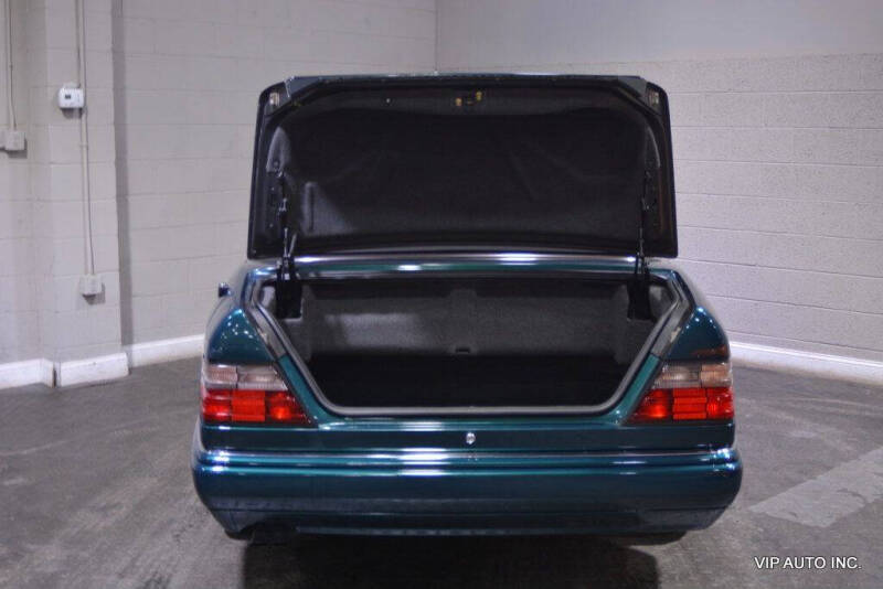 1995 Mercedes-Benz E-Class E 320