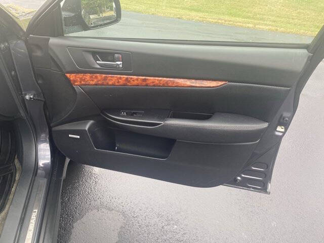 2012 Subaru Outback 2.5i Limited