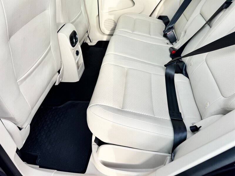 2017 Volkswagen Tiguan 2.0T Wolfsburg Edition 4Motion