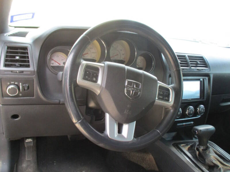 2012 Dodge Challenger SXT