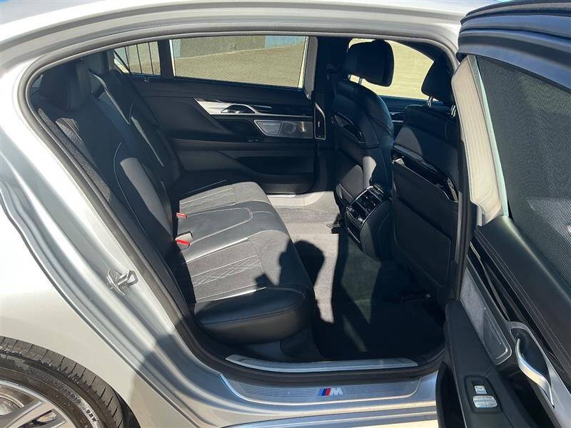 2016 BMW 7 Series 750i xDrive