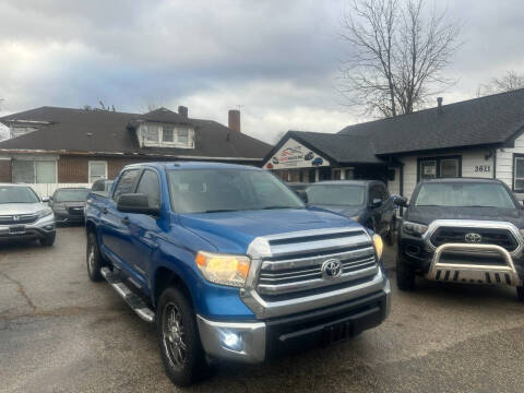 2016 Toyota Tundra SR5