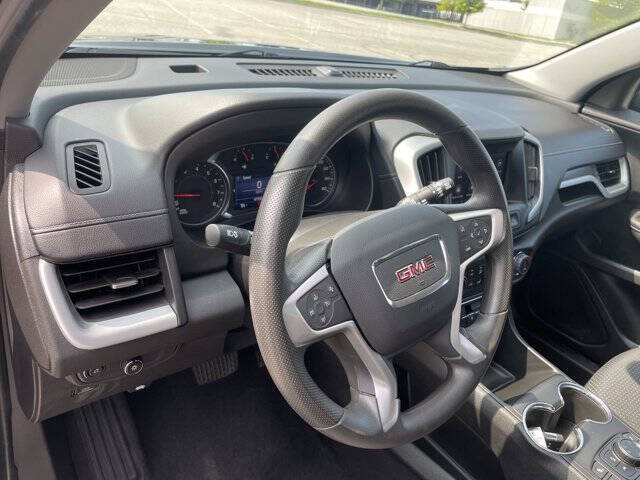 2022 GMC Terrain SLE