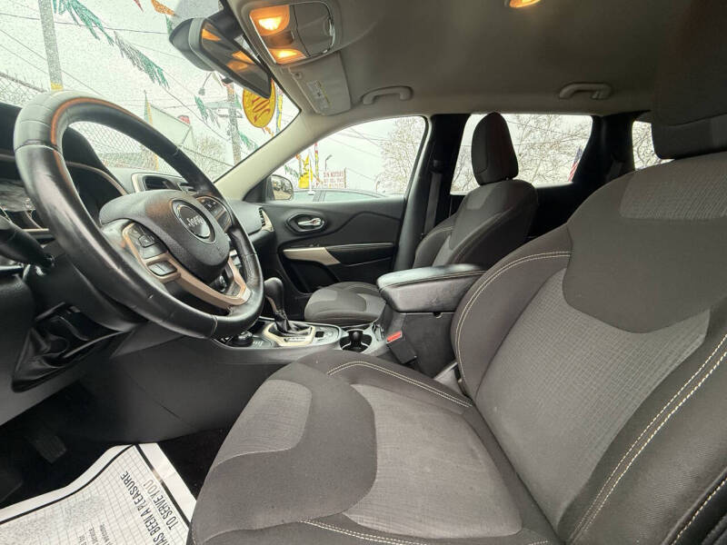 2017 Jeep Cherokee Latitude