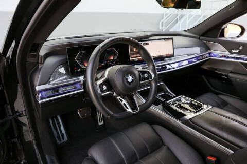 2024 BMW 7 Series 740i
