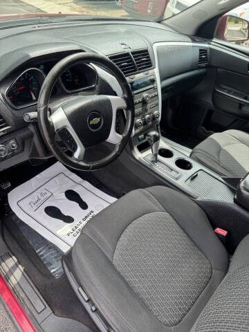2010 Chevrolet Traverse LT