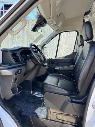 2023 Ford E-Transit
