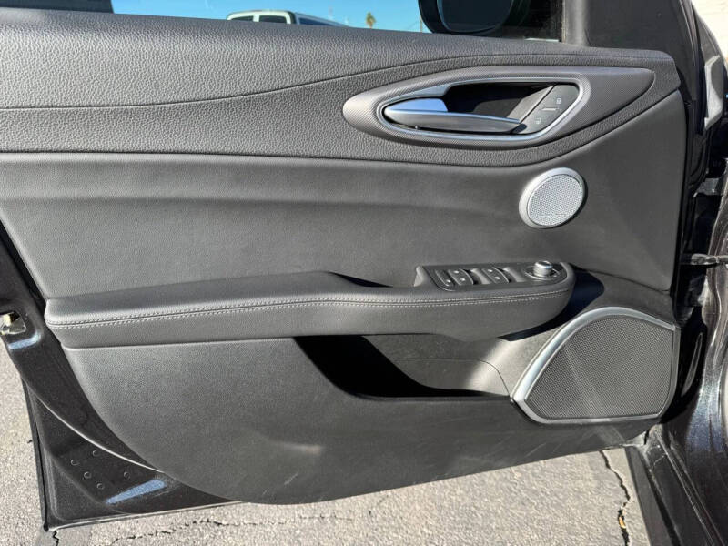 2018 Alfa Romeo Giulia Ti Sport