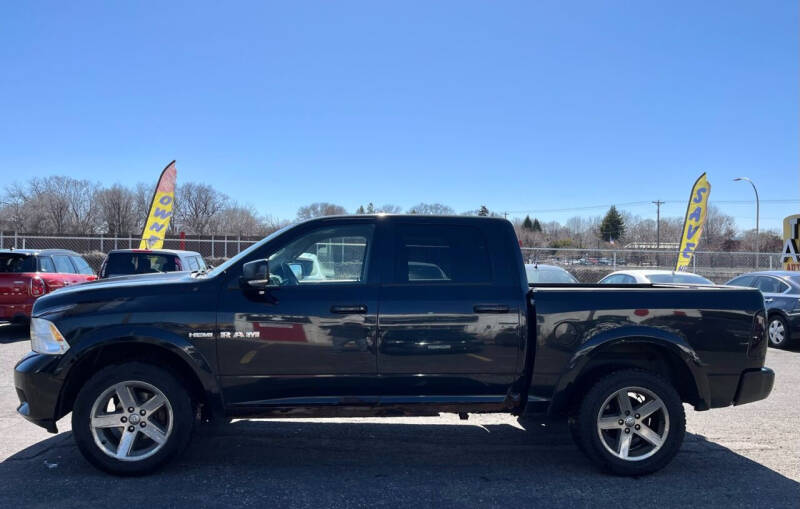 2009 Dodge Ram 1500 Pickup SLT photo 8