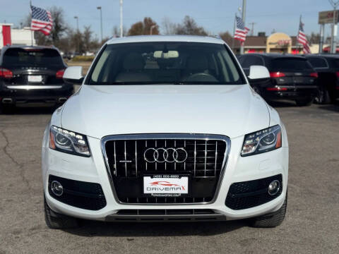 2012 Audi Q5 3.2 quattro Premium Plus