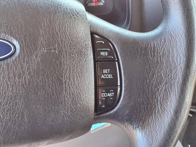 2018 Ford E-Series E-450 SD