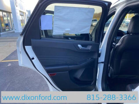 2025 Ford Escape ST-Line Select