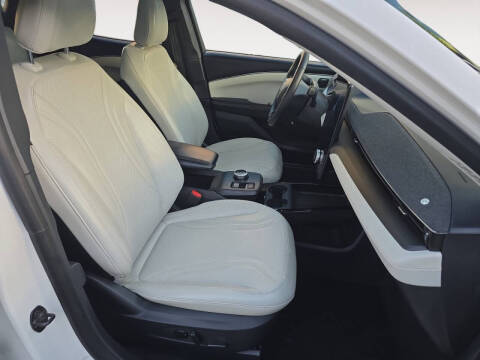 2021 Ford Mustang Mach-E Premium