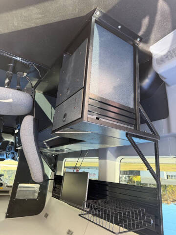 2017 Ford Transit 150 XLT