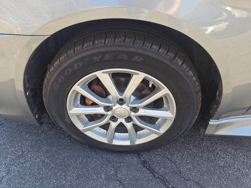 2016 Mitsubishi Lancer ES