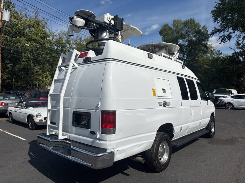 2014 Ford E-Series E-350 SD