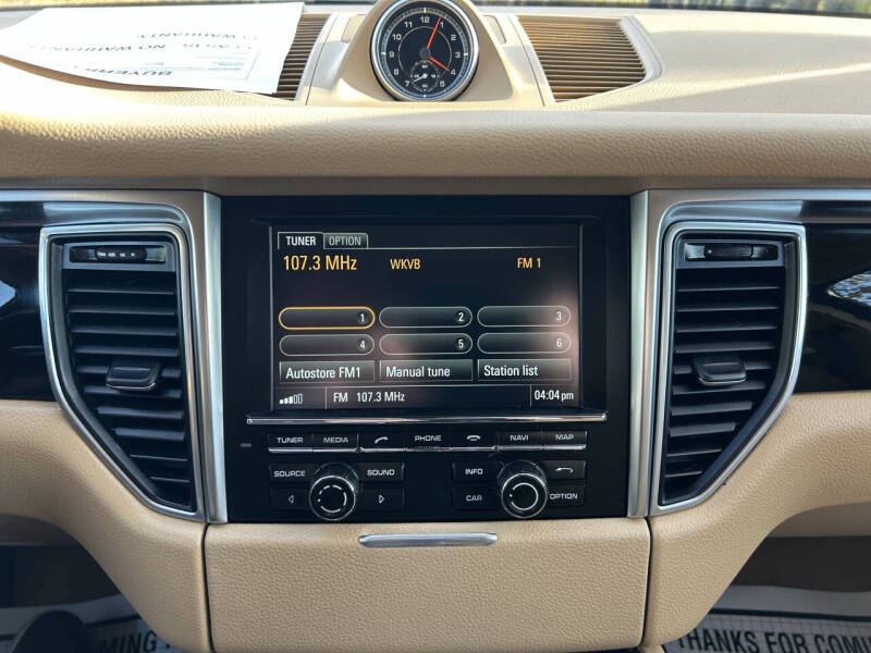 2016 Porsche Macan S