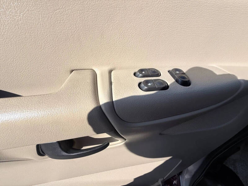 2006 Ford E-Series E-450 SD