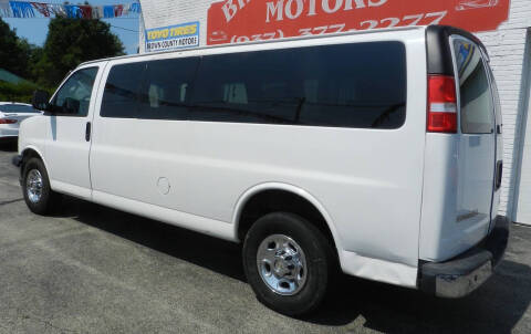 2016 Chevrolet Express LT 3500