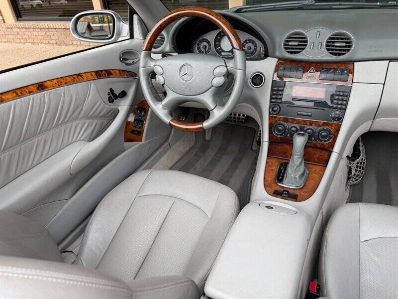 2005 Mercedes-Benz CLK CLK 320