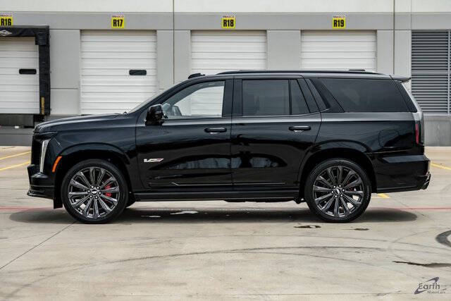 2025 Cadillac Escalade-V