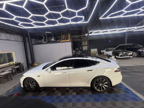 2012 Tesla Model S Performance