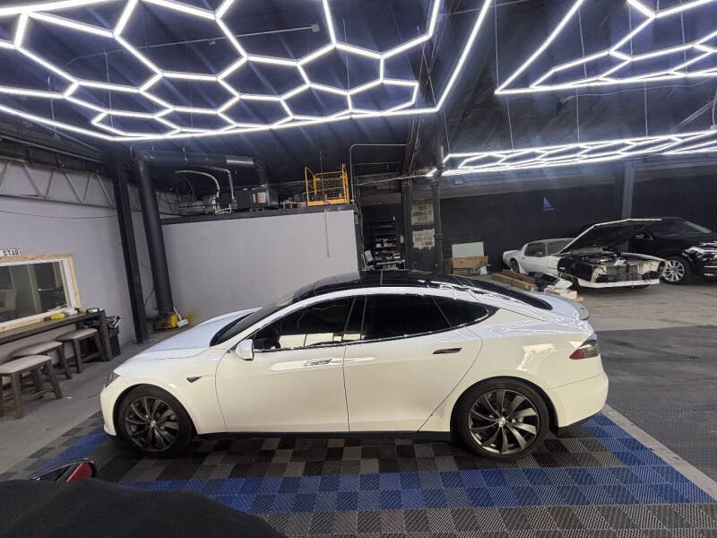 2012 Tesla Model S Performance