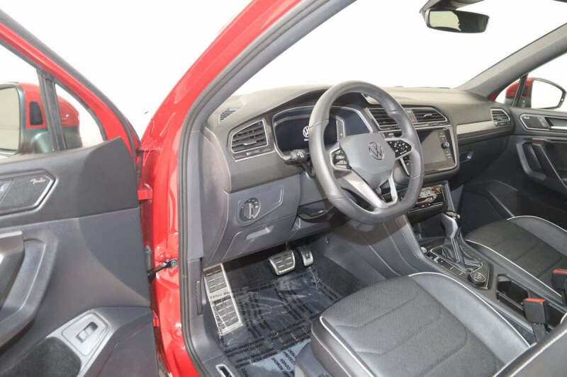 2024 Volkswagen Tiguan SEL R-Line 4Motion