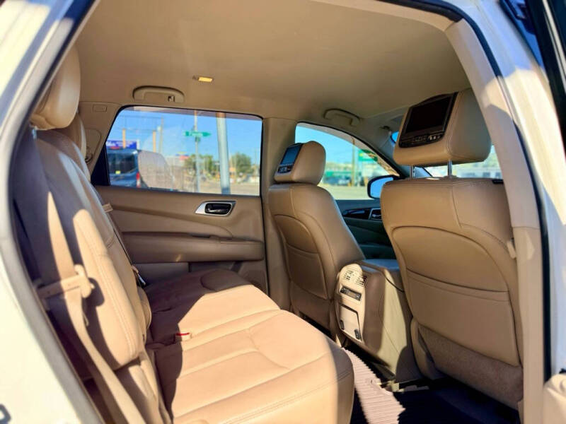 2014 Nissan Pathfinder S