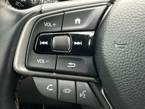 2022 Honda Insight Touring