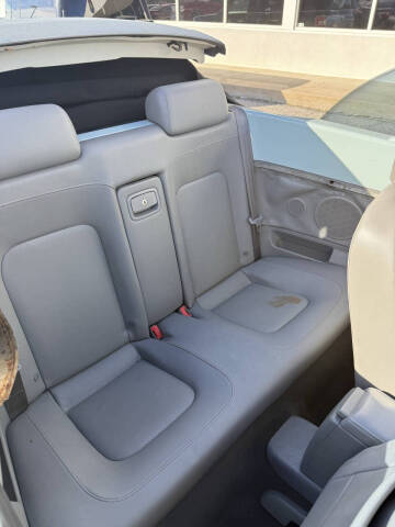 2005 Volkswagen New Beetle Convertible GL