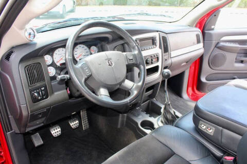 2004 Dodge Ram 1500 SRT-10