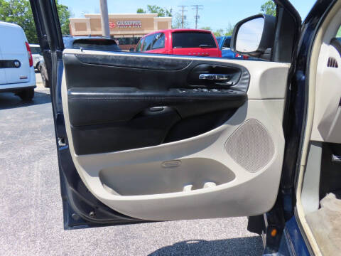 2012 Dodge Grand Caravan Crew