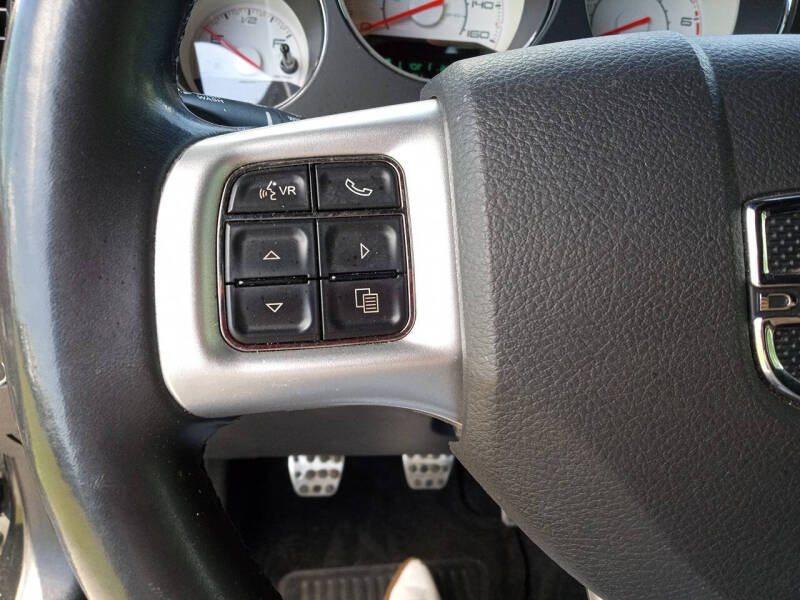 2013 Dodge Challenger R/T Plus