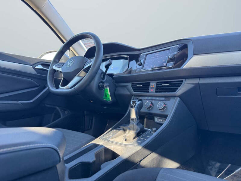 2024 Volkswagen Jetta S