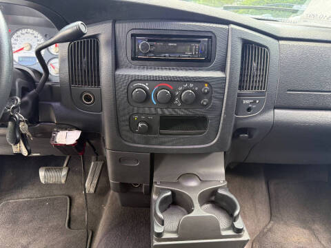 2004 Dodge Ram 1500 SLT
