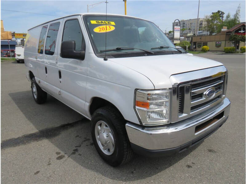 2013 Ford E-Series E-250