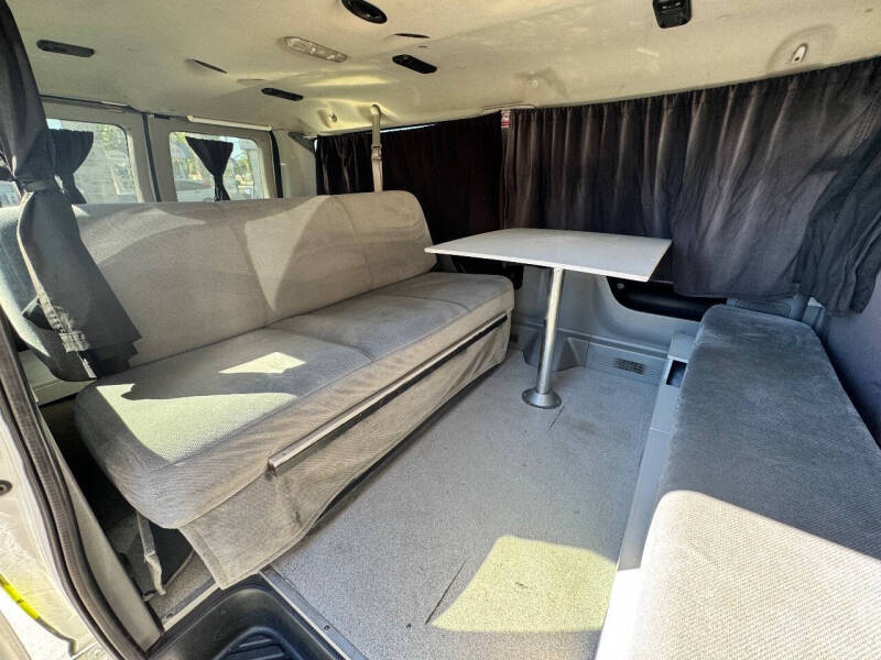 2013 Ford E-Series E-150 XLT