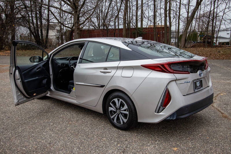 2018 Toyota Prius Prime Plus