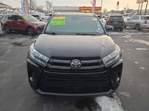 2018 Toyota Highlander SE