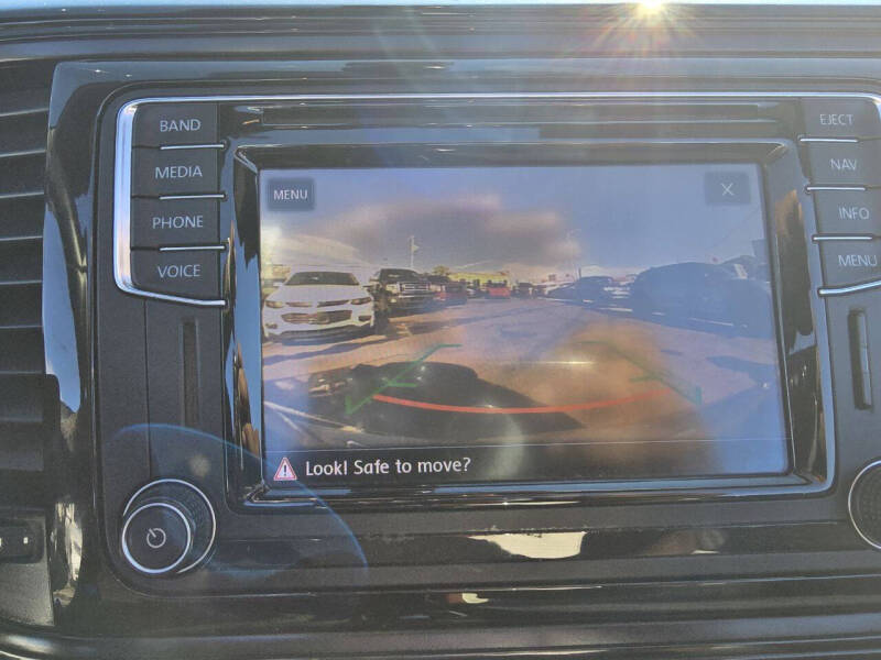 2017 Volkswagen Beetle Convertible 1.8T S