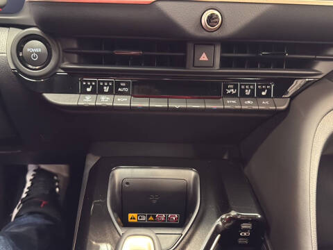 2025 Toyota Crown Signia Limited